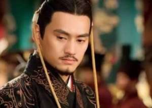 王莽到底做了哪些事？为何评价那么低呢？