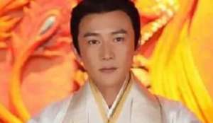 汉武帝为什么会选择年纪最小的刘弗陵继承他的皇位？