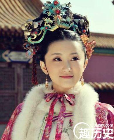 甄嬛传中富察贵人哪集疯的 富察贵人死因揭秘