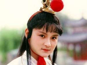 红楼梦中贾母有众多孙子孙女，为什么她偏爱贾宝玉和林黛玉？