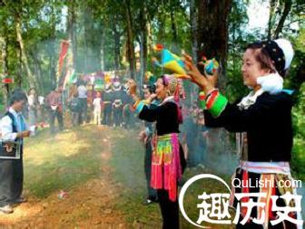 瑶族传统的“抛花包”节目是怎么来的