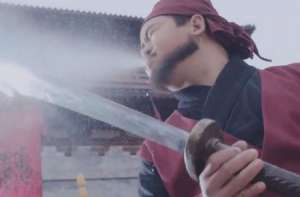 古代被皇帝赐自尽的人，为什么二话不说就自己执行了？