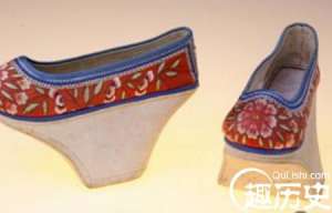 古代女子已流行高跟鞋达25厘米：也是够拼的