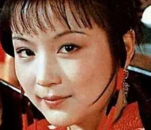 红楼梦中宝钗的生日宴会，史湘云为何没来参加？