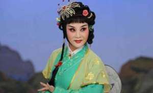 关汉卿《调风月》主要情节是什么？讲得是什么故事？