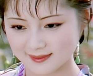 红楼梦中黛玉与宝钗都是如何对待朋友的？
