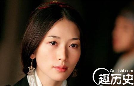 揭秘：小乔与曹操的绯闻是诸葛亮一手策划的？
