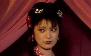 《红楼梦》荣国府中两个三等婆子，为什么可以不把少奶奶放眼里？
