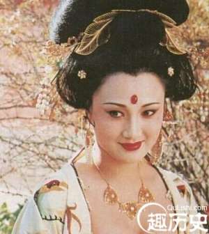一见钟情：古代男子看美女第一眼都看这里