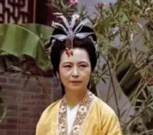 红楼梦中王夫人为何会失去宝玉？