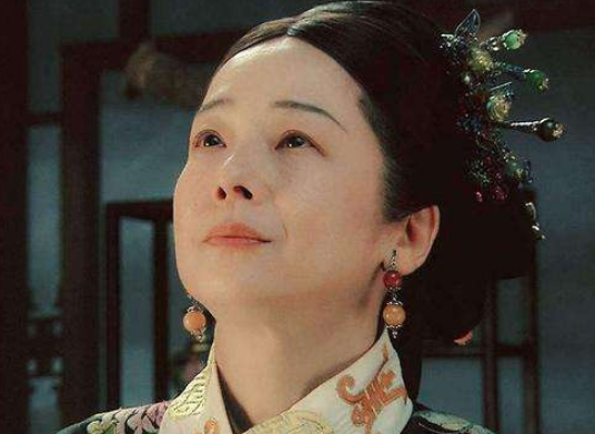 身为慈禧身边的贴身宫女，为何她一直没有吃过饱饭？