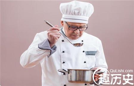 揭秘厨师为什么要戴一顶白颜色的高帽-