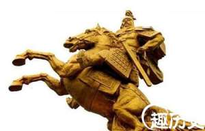 历代清朝皇族都重视习武：骑射被奉为满洲根本