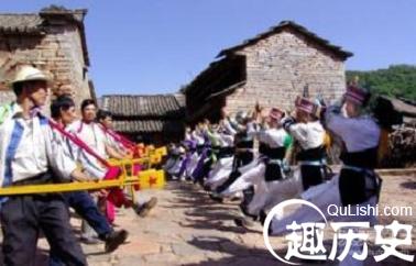 白族传奇习俗 什么是白族“转山岭寻真爱”