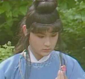 红楼梦众人物众，有哪些人的名字出自唐诗？