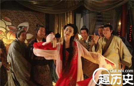 古代青楼女子要求很高：床上功夫自然不用说了