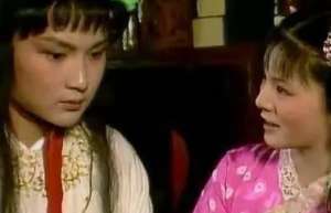 《红楼梦》袭人离开贾府，是贾母和薛宝钗共同造就的结果