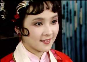 金陵十二钗中有四位商人之女，她们都是苦孩子