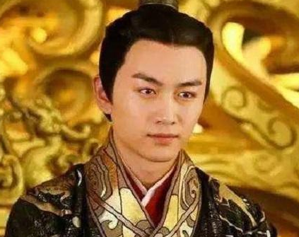 霍成君贵为皇后 霍成君最后为何落到被灭族自杀的下场