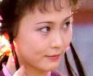 红楼梦中小红选择离开怡红院的原因是什么？