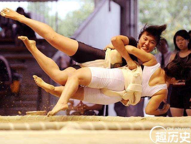 谁说古代女子生活枯燥？虽然没有手机电脑，但有相扑啊！