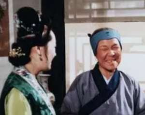 红楼梦中刘姥姥能成功进入贾府，是如何做到的？