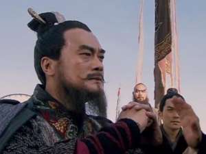 水浒传中与宋江有不共戴天之仇的分别都有哪些人？