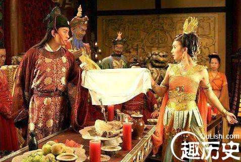 公公这样闹新娘？历史上5个同等尴尬的瞬间，盘点古代扒灰典例