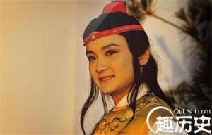 揭秘贾宝玉为何痴爱林妹妹 却娶了宝姐姐-
