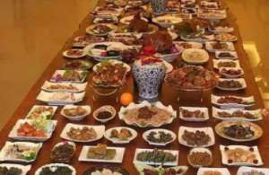 慈禧的吃饭趣闻！从来都是单独吃的慈禧竟然为外国画家破了例！