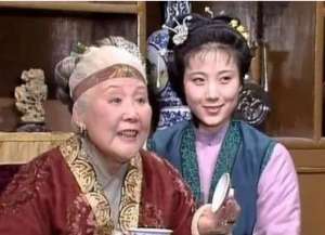 红楼梦中有哪些关于“茶”的描述？他们是如何饮茶的？