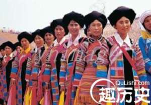 拉祜族衣服有何特点？拉祜族穿衣有何习俗