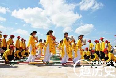 京族舞蹈 京族人是怎样跳竹竿的