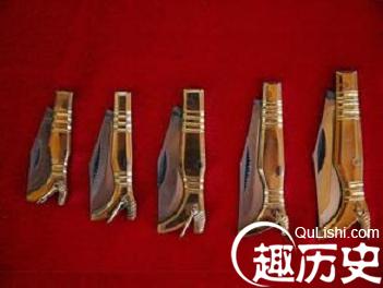 维吾尔族传统工艺品 维吾尔“英吉沙小刀”
