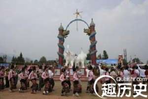 阿昌族的“阿露窝乐活动”是怎样举行的