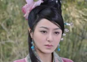 水浒传中，卢俊义的妻子为什么与管家私通？