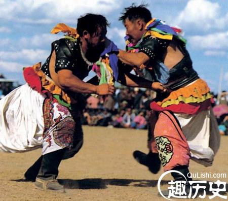蒙古族的服饰中都蕴含着哪些草原文化