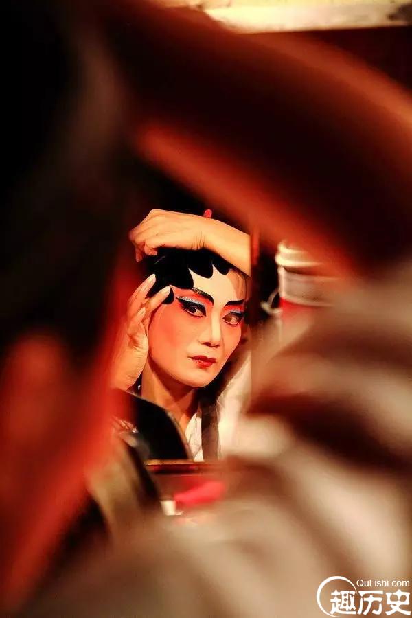 中国三大国粹之中国京剧：京剧表演真的美呆了！