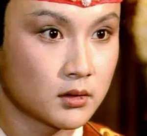 红楼梦中嫡长孙贾兰为何还不如贾宝玉受欢迎？