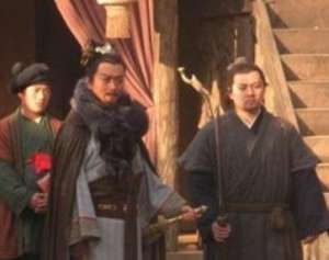 水浒传中柴进对武松的态度如何？为何不喜欢？