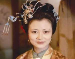 红楼梦中尤氏和李纨都是装病高手，她们是怎么做的？