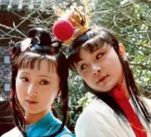 红楼梦中宝玉的妻子人选，李纨是什么想法？
