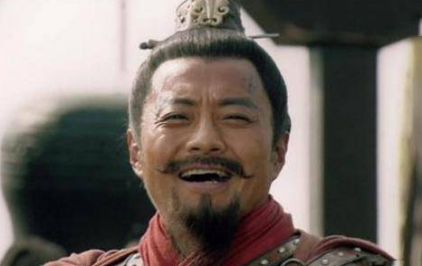 徐宁中毒箭受伤后，宋江是什么反应？