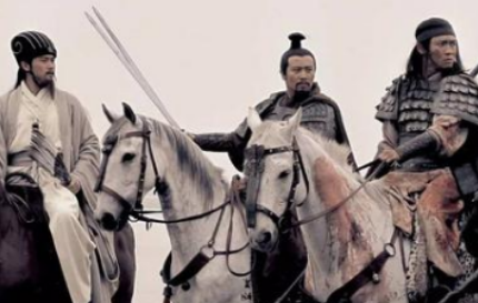 曹操已经位极人臣了，他为何还会将女儿嫁给汉献帝？