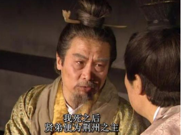 王粲为何投靠曹操后才得到重用？他有什么奇怪的癖好？