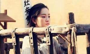 古代犯人上刑场，为何都那么自觉去下跪？