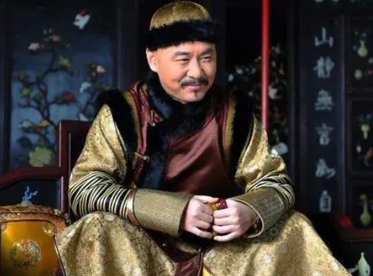 孙嘉淦为什么能成为三朝元老？他的身上有哪些品质？