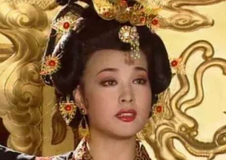 武则天用了什么方法坐稳皇位？政敌渐渐被消灭
