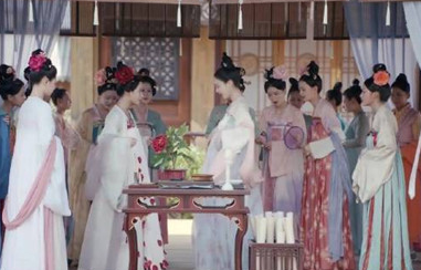 斗花怎么玩？斗花怎么定输赢？