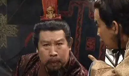 曹操哪一个小小的错误，演变成他这一生最大的败笔？